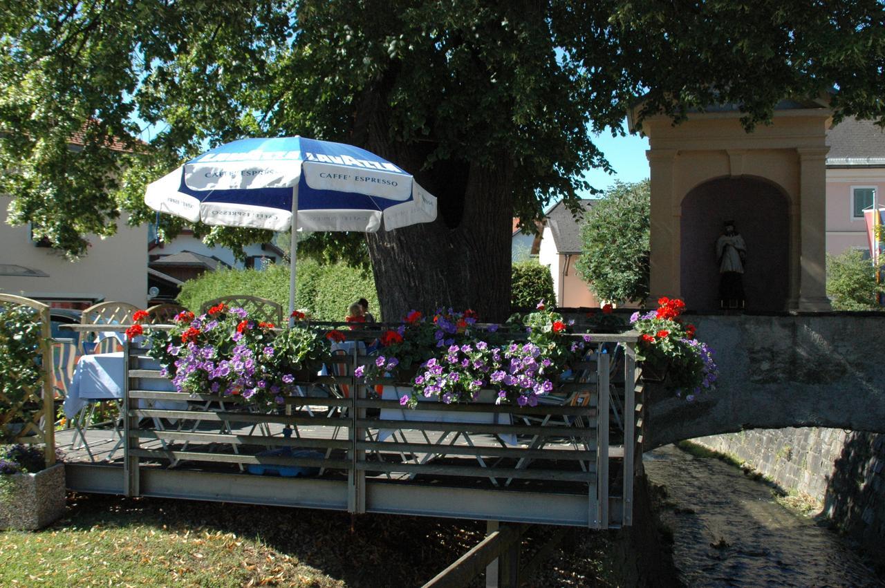 Gasthof Platzschmied Guttaring Buitenkant foto