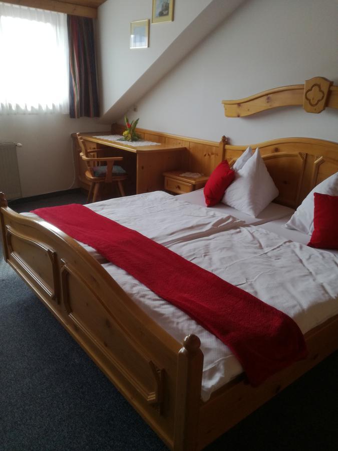 Gasthof Platzschmied Guttaring Buitenkant foto