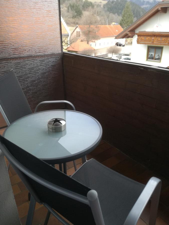 Gasthof Platzschmied Guttaring Buitenkant foto