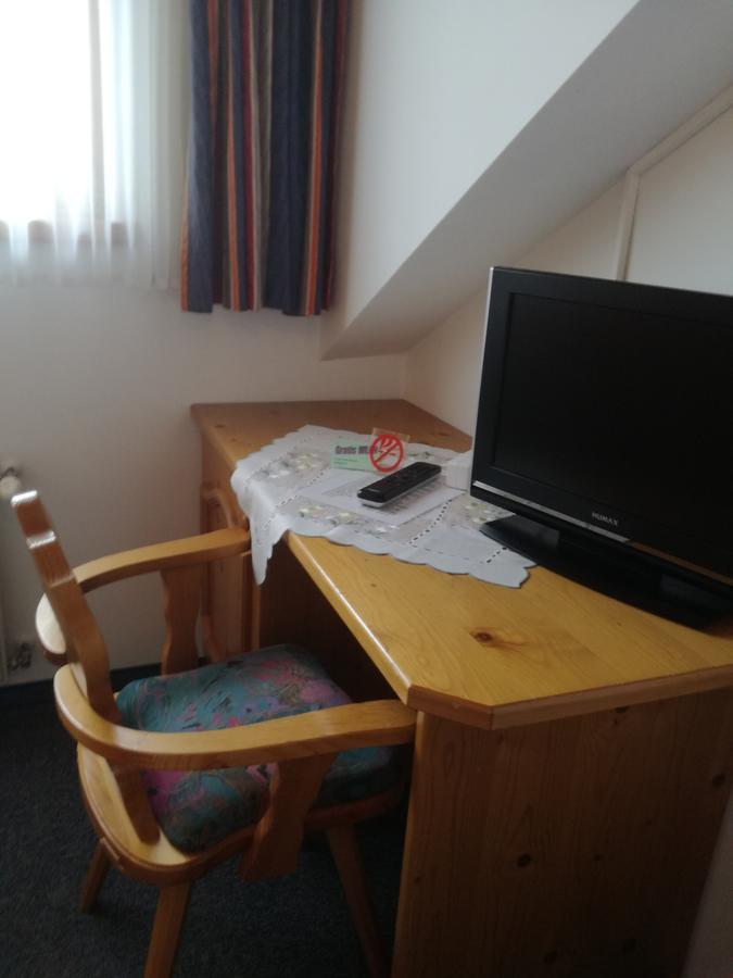 Gasthof Platzschmied Guttaring Buitenkant foto
