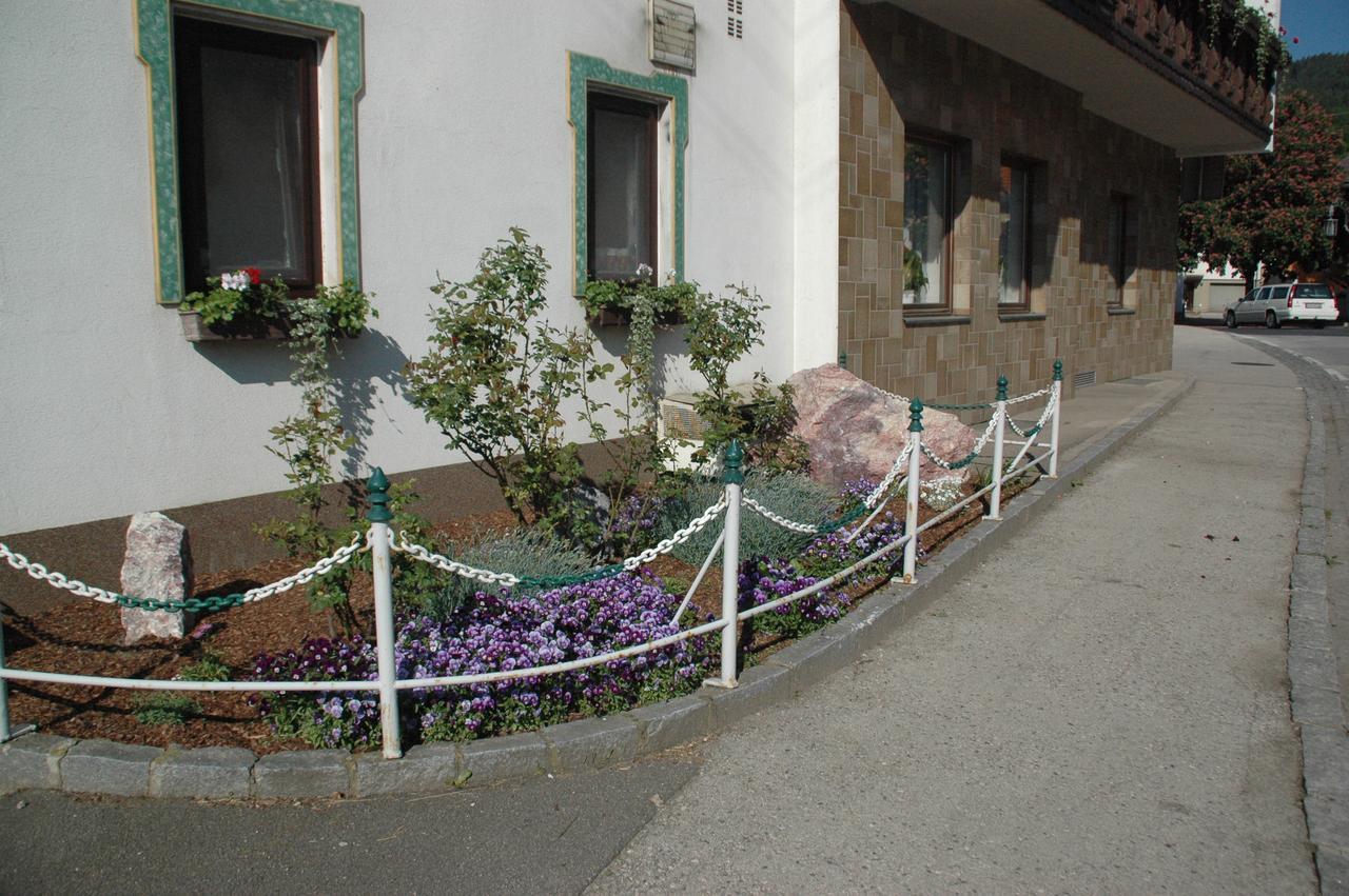 Gasthof Platzschmied Guttaring Buitenkant foto