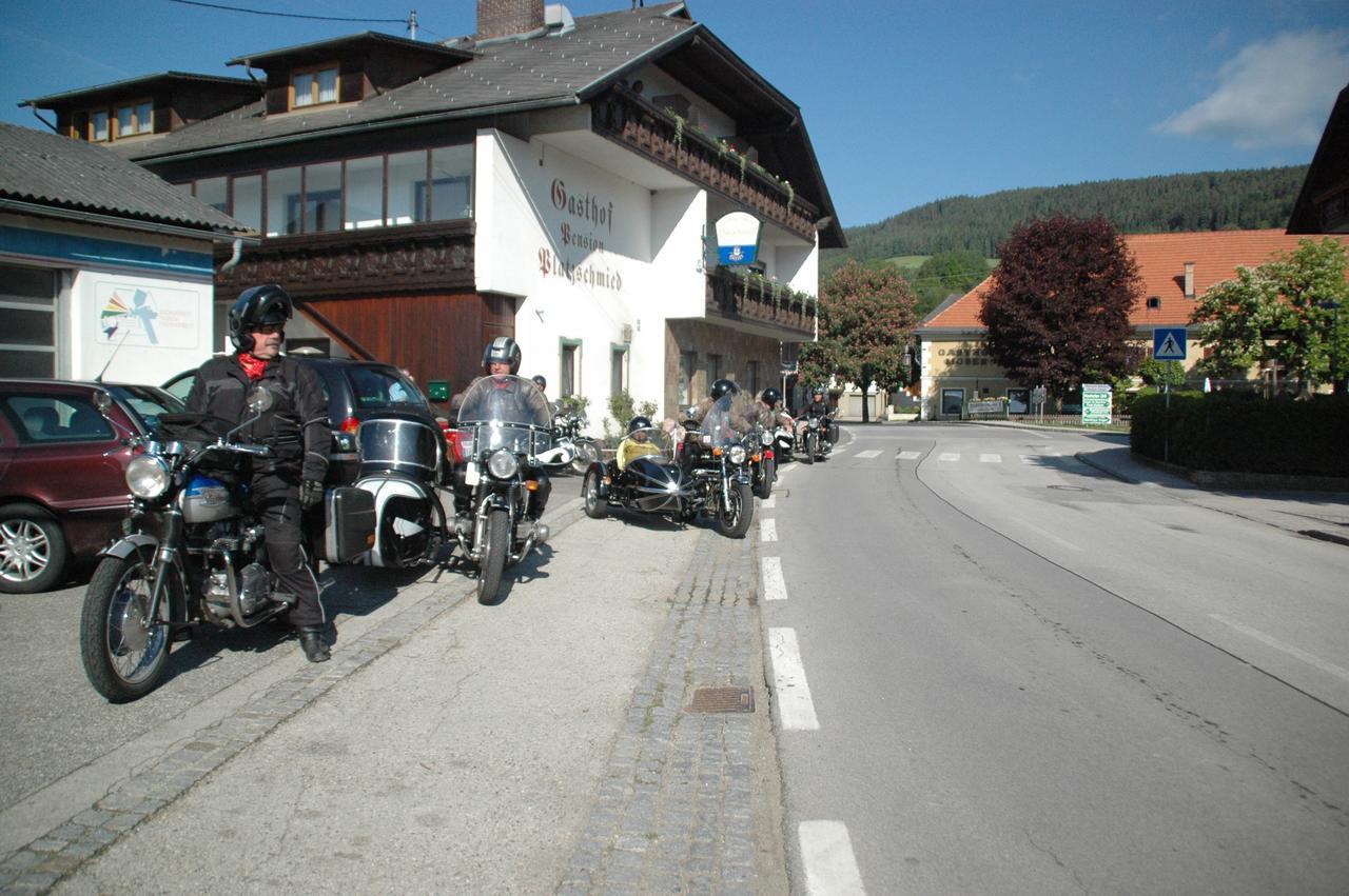Gasthof Platzschmied Guttaring Buitenkant foto