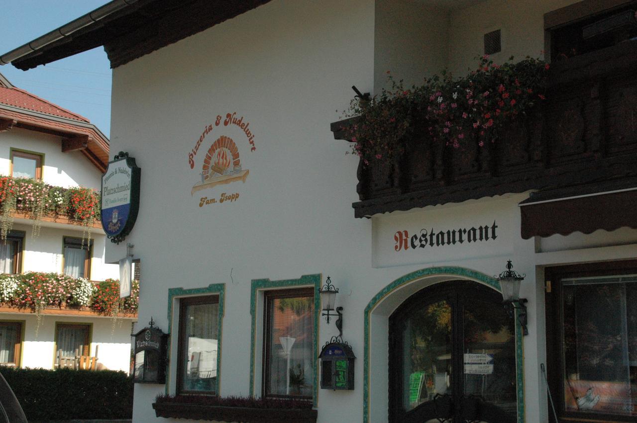 Gasthof Platzschmied Guttaring Buitenkant foto