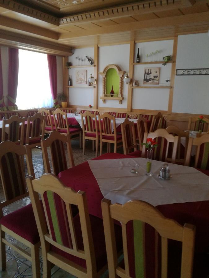 Gasthof Platzschmied Guttaring Buitenkant foto